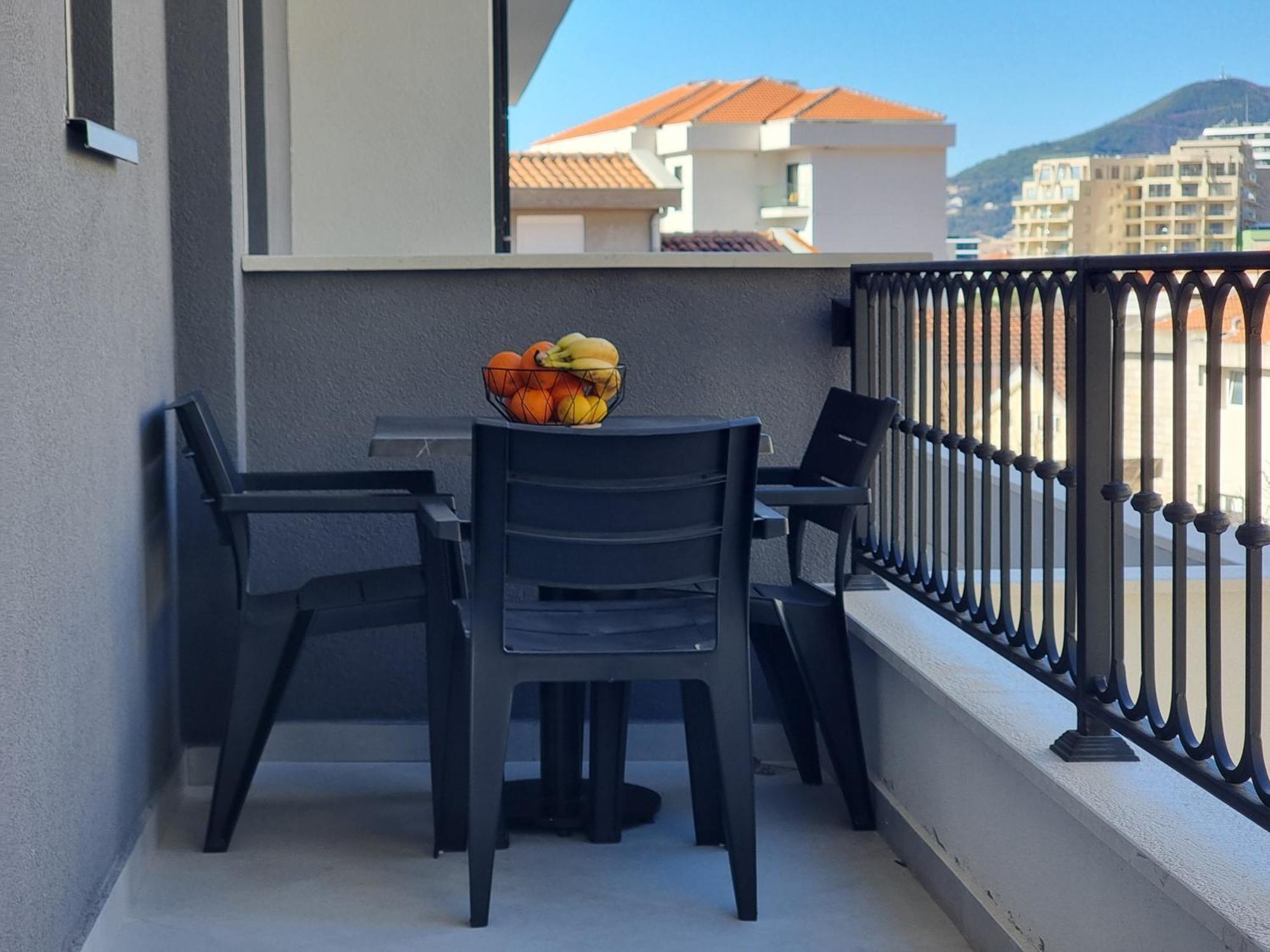 Adriatic Apartments Budva Exterior foto